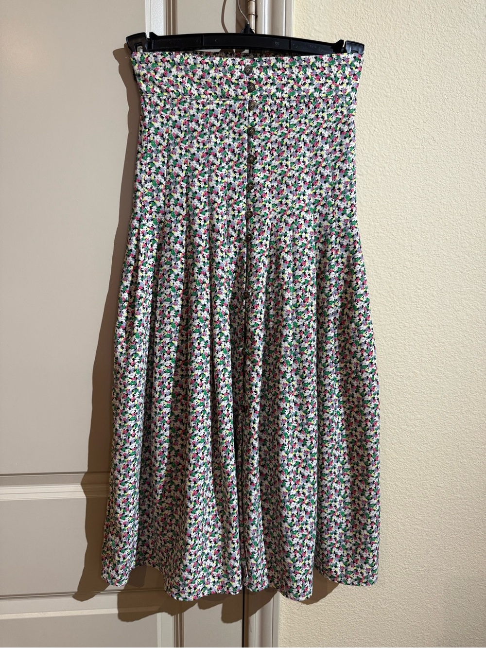 H&M Floral Maxi Skirt in Pink, Green & Cream - Picture 9 of 15